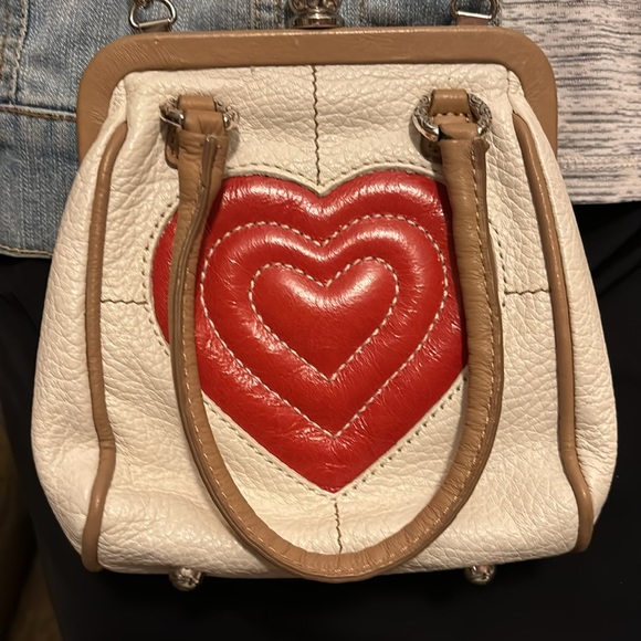 Brighton Heart Clutch Purse with chain. Leather, great condition. - Picture 2 of 7